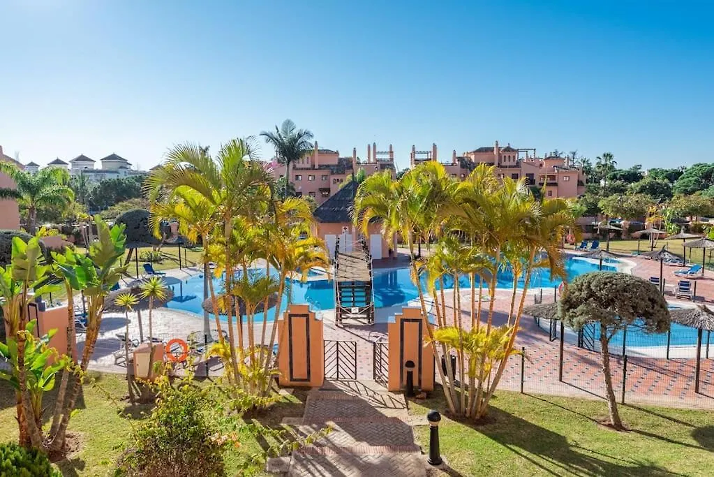 Apartamento En Hacienda Del Sol A 300 Metros De Playa Estepona Spain