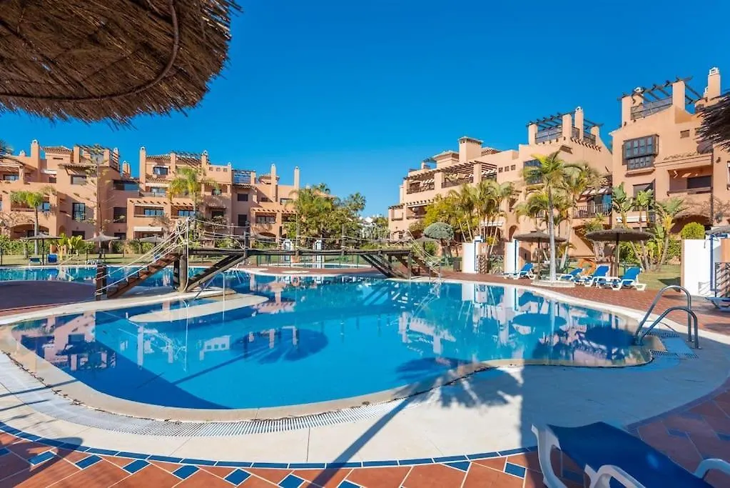 Apartamento En Hacienda Del Sol A 300 Metros De Playa Estepona Apartment